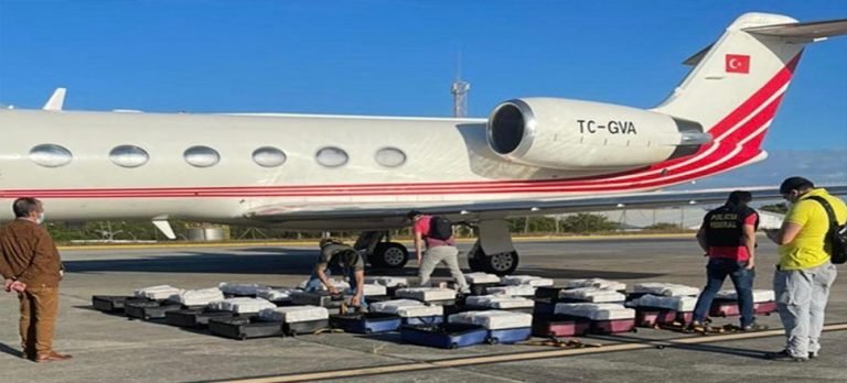 Kokain dolu Türk uçağı ‘ATA’nın pilotu serbest bırakıldı