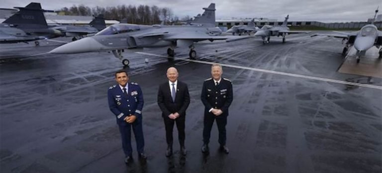 Gripen E’nin ilk teslimatı gerçekleşti!