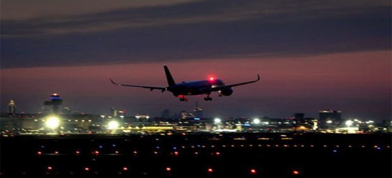 Bir Alman vatandaşı İstanbul-Berlin uçağında öldü