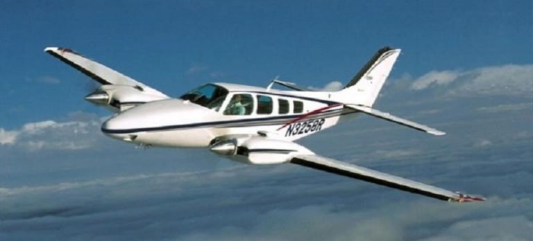 Norveç’te küçük uçak düştü, 3 kişi öldü