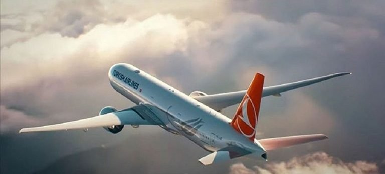 THY, öğretmenleri yurt içinde yüzde 20 indirimli uçuracak