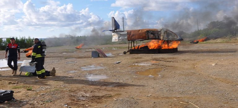 Gazipaşa Alanya Havalimanı’nda nefes kesen uçak kazası tatbikatı