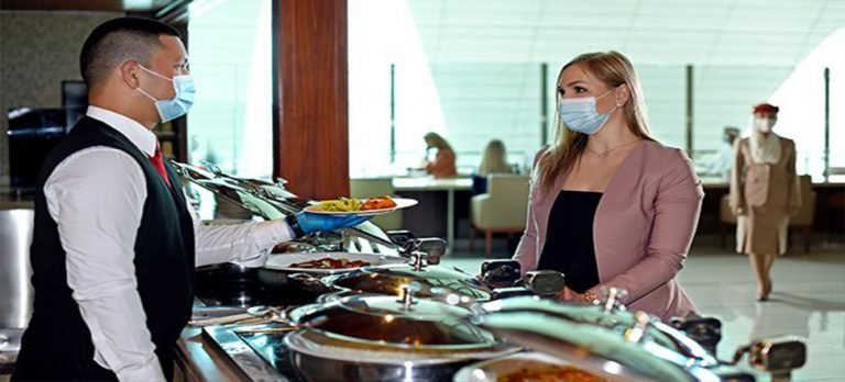 Emirates, 20 havalimanında Dinlenme Salonu’nu yeniden açtı