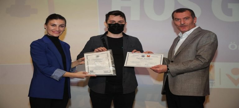 ZEYGEM öğrencileri İHA-1 ticari pilot sertifikalarını aldı