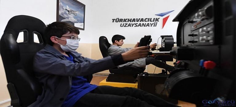 TUSAŞ öğrencileri geleceğe hazırlıyor