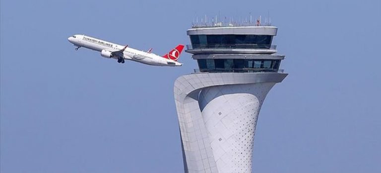 İstanbul havalimanlarından uçan yolcu sayısı 22 milyon arttı