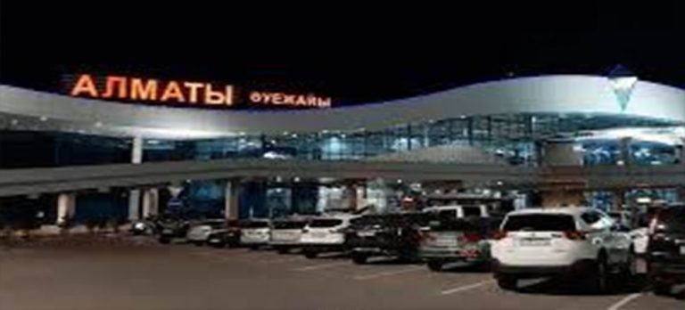 Kazakistan’da Protestocular Havaalanlarını Ele Geçirdi