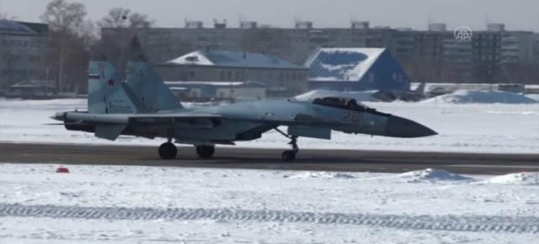 Rus ordusuna ait Su-35 uçakları tatbikat için Belarus’ta