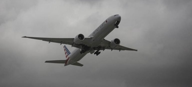 Amerika’da 2.725 uçak seferi iptal edildi