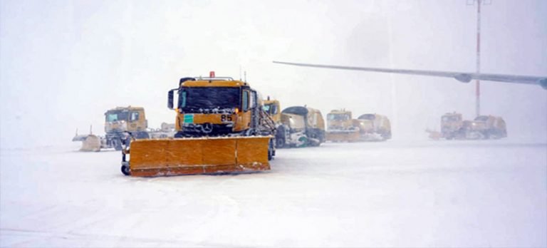 İstanbul Havalimanı’nda bir pist uçuşlara açıldı