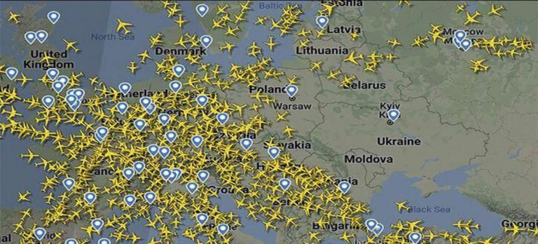 Ukrayna hava sahasından uçak geçmiyor! Rusya da uçuşları durdurdu