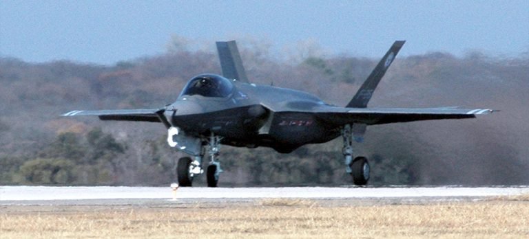 Almanya F-35 konusunda rota mı değiştiriyor?
