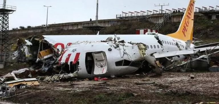 Sabiha Gökçen’deki uçak kazası böyle geldi! Karakutu çözümlendi