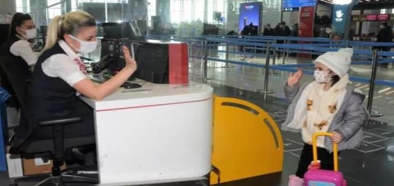 THY’den çocuklu ailelere özel kontuar hizmeti