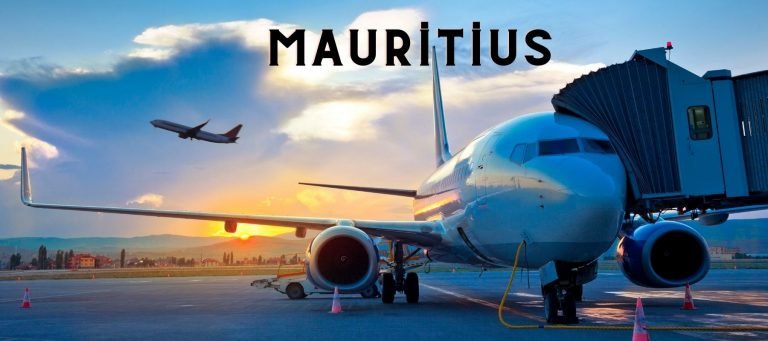 Uçak tuvaletinde yeni doğmuş bir bebek bulundu