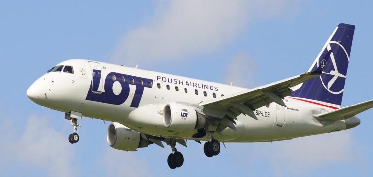 Varşova’dan Prag’a giden uçakta bomba paniği