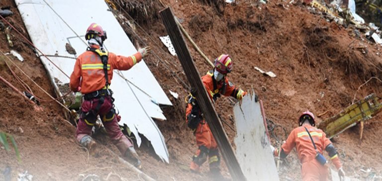 ABD Heyeti, Uçak Kazası Soruşturmasına Yardımcı Olmak İçin Çin’e Geldi