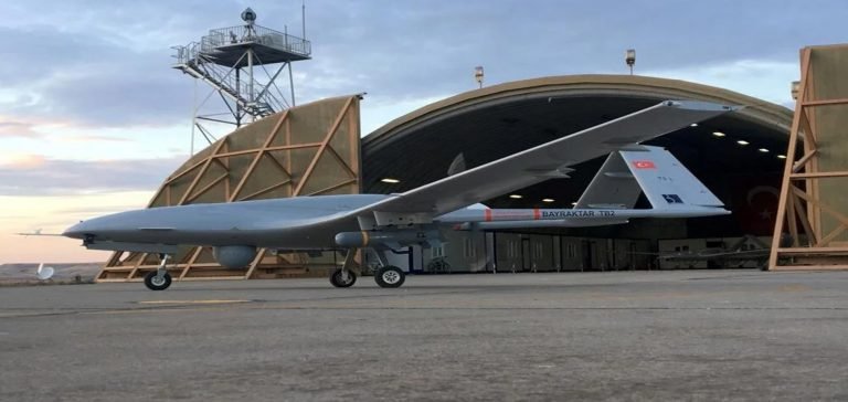 ‘Bayraktar TB2 Ukrayna’da oyunu değiştirdi’