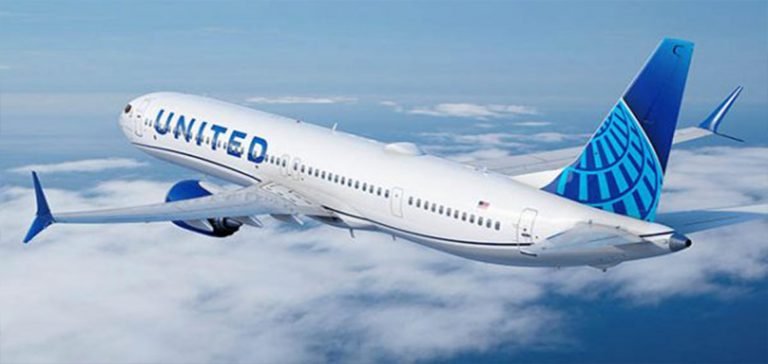 United Airlines’a Yanık Davası: Bozuk Tepsi Masası Kızlarının Yanmasına Yol Açtı
