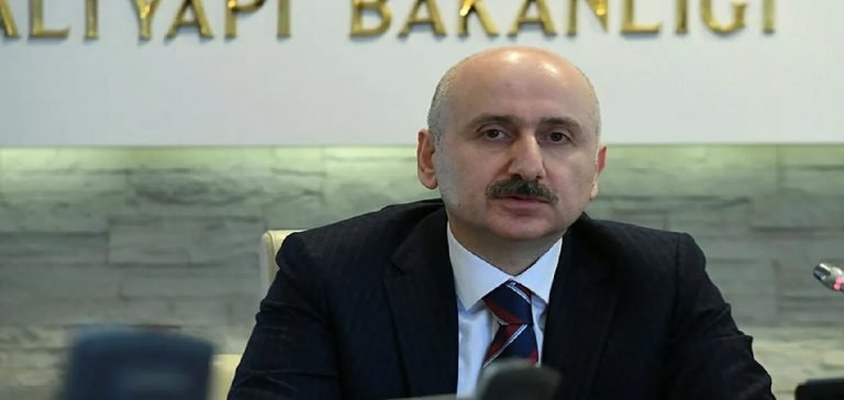 Karaismailoğlu: Atatürk Havalimanı kapanınca trafik yüzde 30 azaldı