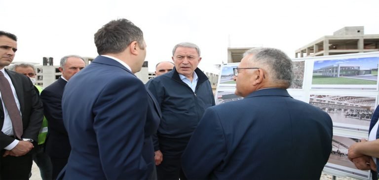Bakan Akar ile Başkan Büyükkılıç’tan “Yeni Havalimanı” İncelemesi