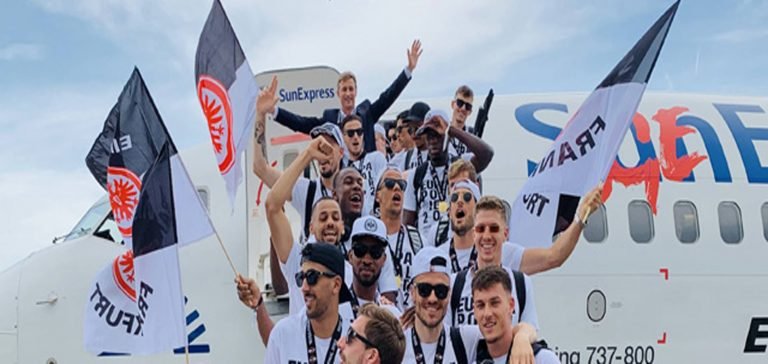 UEFA Avrupa Ligi şampiyonunu evine SunExpress uçurdu