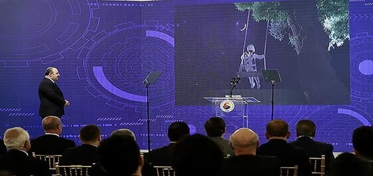 Türk Uzay Yolcusu ve Bilim Misyonu Projesi’ne yoğun ilgi