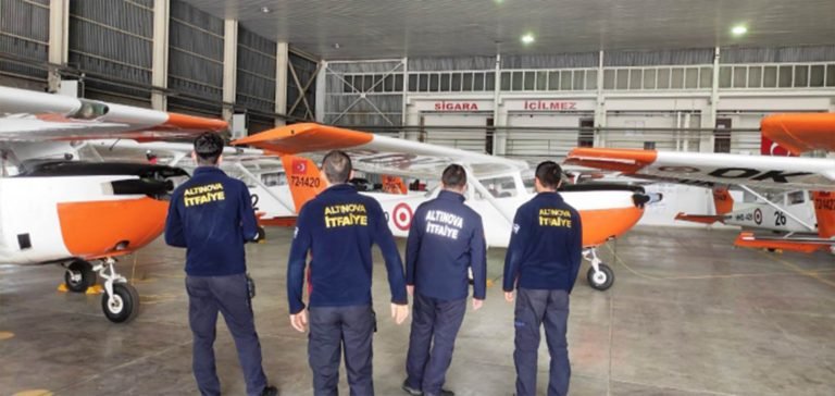 Altınova itfaiyesine uçak kazası eğitimi