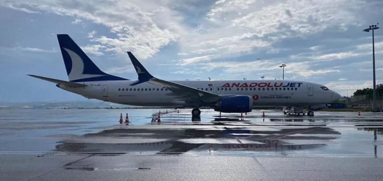 Anadolujet’in ilk yeni nesil uçağı uçuşlara başladı