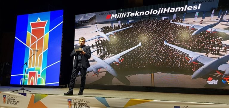 Baykar Teknoloji Lideri Bayraktar: İşinizi milli ve özgün yaparsanız geleceğin yarışına hazırlanırsınız