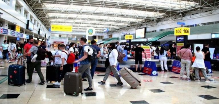 GES’in endekslendiği DHMİ tüm kârlı havalimanlarını özelleştirdi