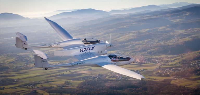 Almanlar, hidrojenle çalışan uçakla irtifa rekoru kırdı