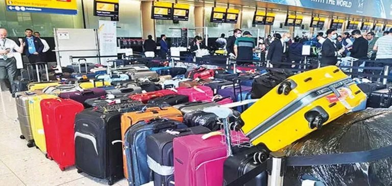 Avrupa havada kaos yaşıyor: Havalimanlarında kargaşa büyüyor