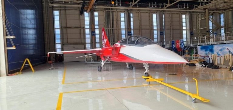 HÜRJET yeni boyamasıyla ilk kez görüntülendi