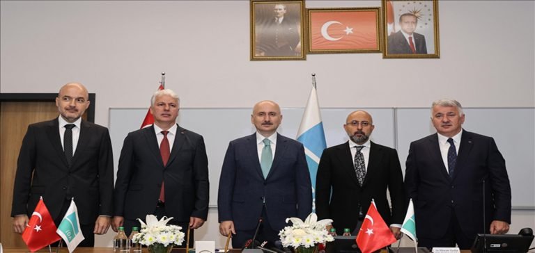 DHMİ, THY ve İGA İstanbul Havalimanı’nda “Birlikte Karar Alma Projesi Mutabakat Protokolü” imzaladı