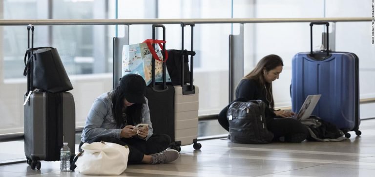 FAA, personel sorunları nedeniyle New York’taki gecikmeleri iptal etti