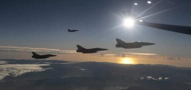 Çin’e ait 27 savaş uçağı Tayvan’ın ‘hava savunma sahasına’ girdi