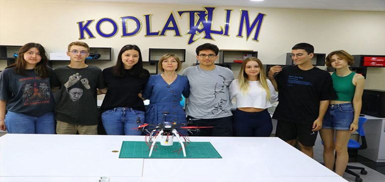 Tekirdağlı öğrenciler TEKNOFEST’te “döner kanat” kategorisinde birinciliği hedefliyor