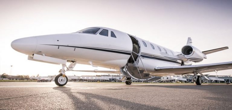 Zenginlerin özel jetle uçuş talebi artıyor: Çevreciler tepkili
