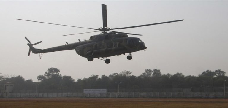 Pakistan’da Korgeneral’in bulunduğu uçak düştü