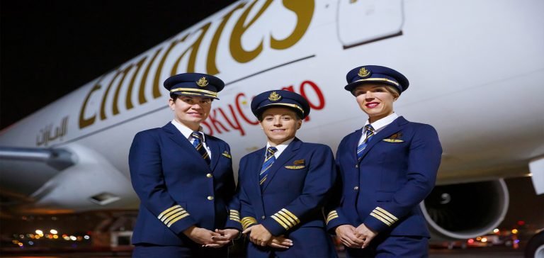 Emirates yeni yardımcı pilotlar arıyor