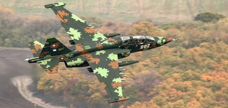 Bulgaristan’da Su-25 savaş uçağı düştü