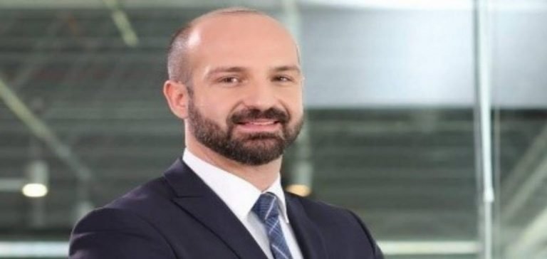 Dalaman Havalimanı’nın CEO koltuğuna  Yiğit Laçin atandı Kaynak: Dalaman Havalimanı’nın CEO koltuğuna  Yiğit Laçin atandı