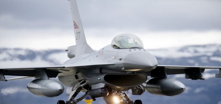 F-16 krizi ülkeyi ikiye böldü