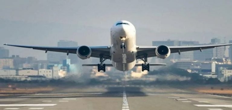 İç hat uçak biletlerinde yeni tavan fiyat bin 150 lira oldu