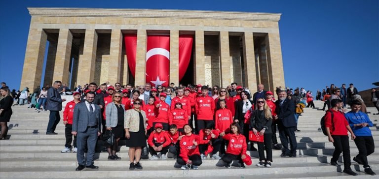 THY, 29 özel çocuk sporcuyu Ankara’da ağırladı