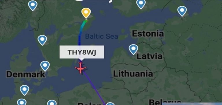 THY Stockholm-İstanbul seferi uçağı teknik bir arıza nedeniyle geri döndü