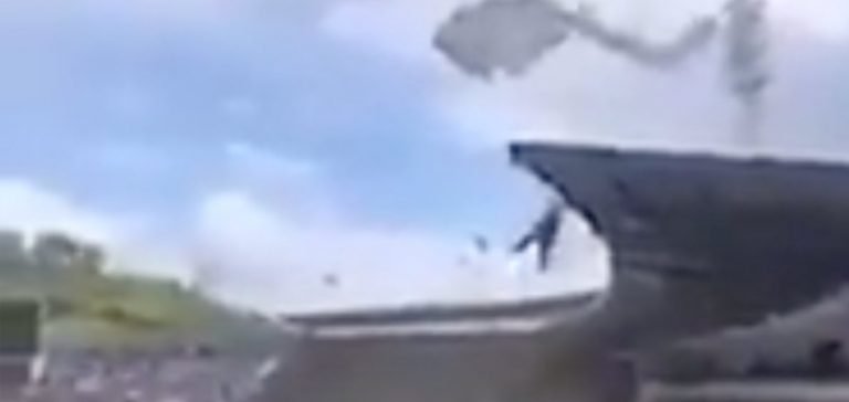 Uganda’nın paraşütçü komandoları dalga konusu oldu