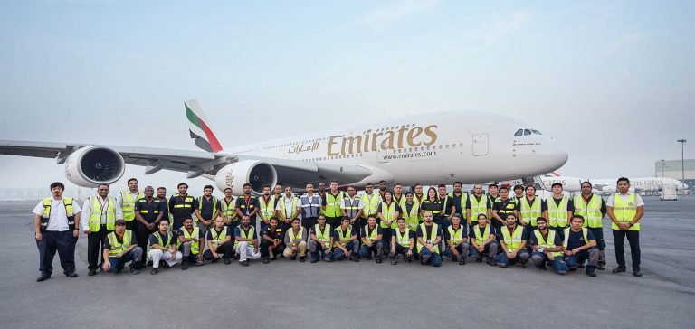 Emirates’in amiral gemisi A380, kapsamlı bir kabin yenileme ve donanım çalışması için bakıma alındı