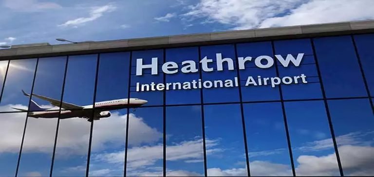 Heathrow Havalimanı çalışanları Dünya Kupası öncesinde greve gidecek